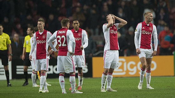 在激烈的足 在激烈的足