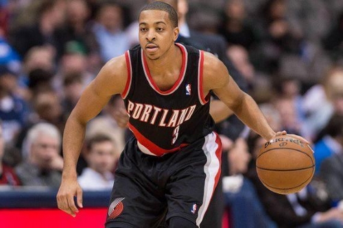 媒体为他送 媒体为他送