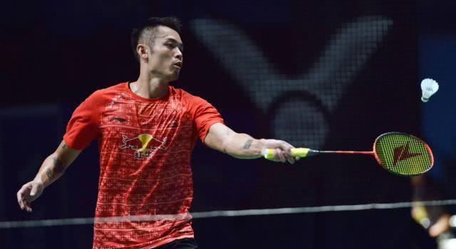 表现深受外 表现深受外