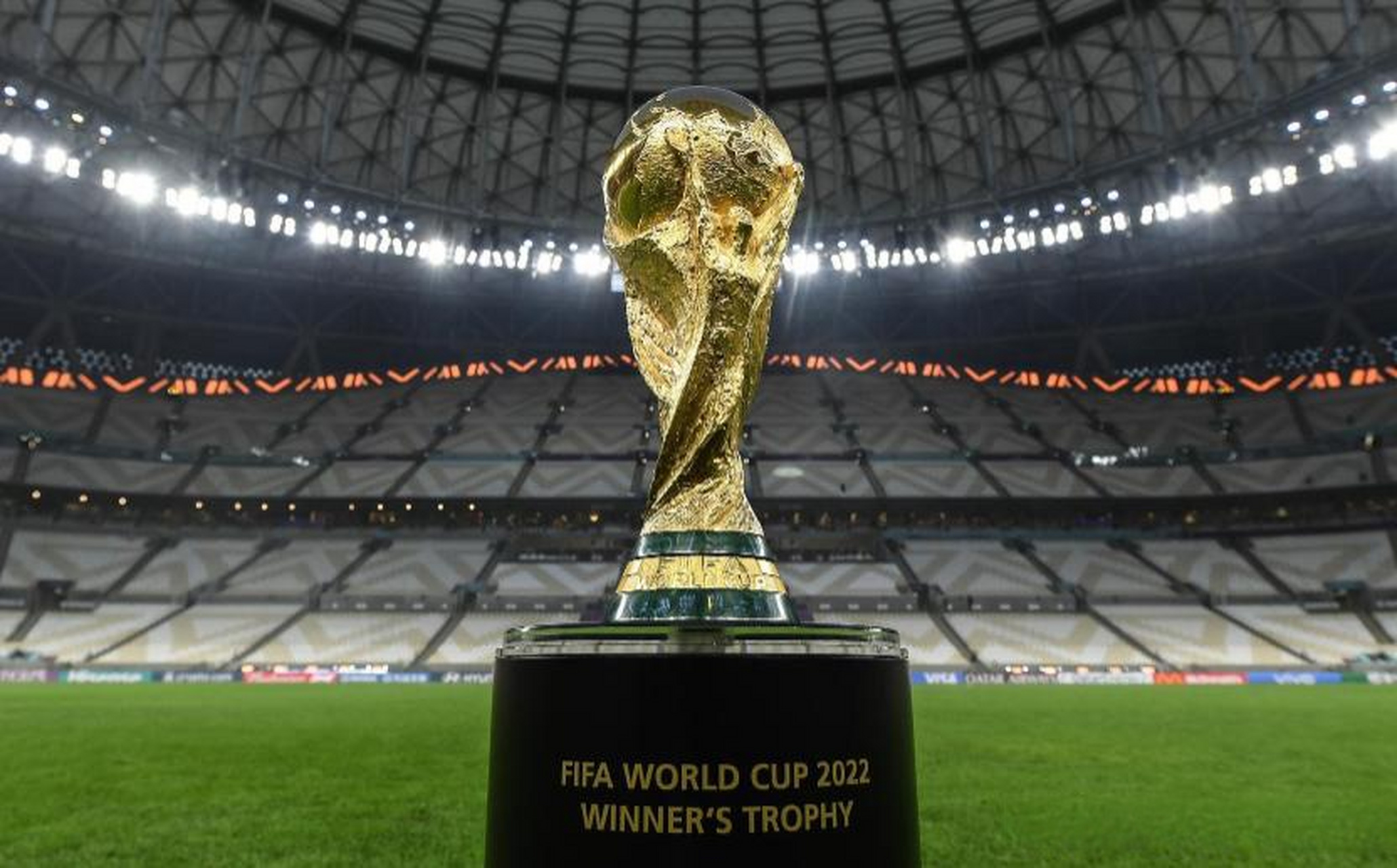 不断努力的 不断努力的