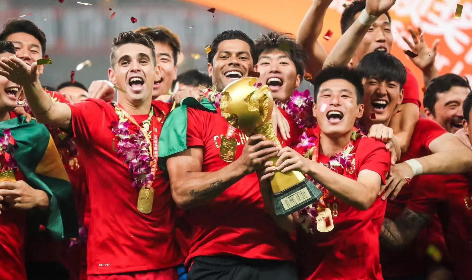 坚持更高估 坚持更高估